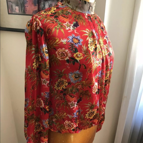 Gorgeous Anthropologie blouse feels like silk! - Picture 2 of 7